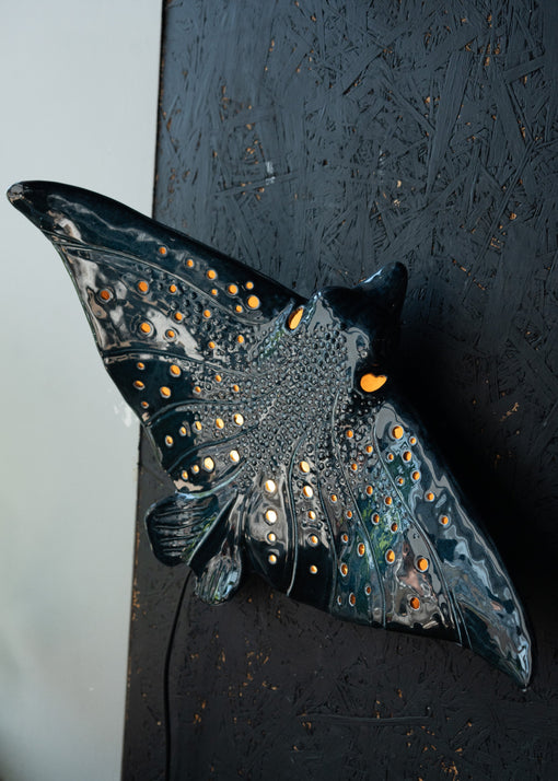 Eagle Ray: A New Ceramic Wall Light Inspired by the Ocean