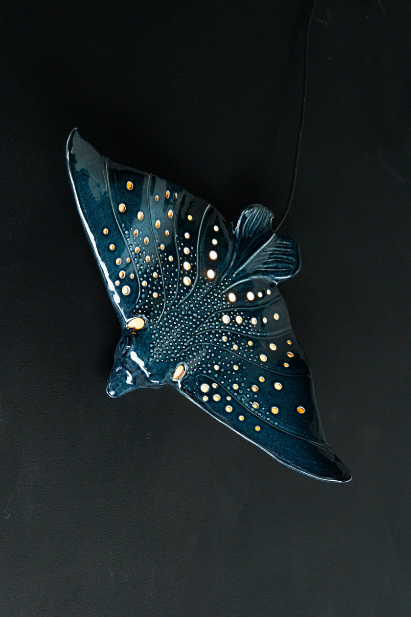 Eagle Ray Ceramic Wall Light – Handmade Ocean-Inspired Lamp